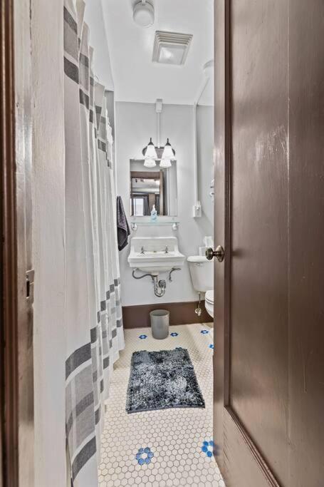 Apartment Perfect Blend Of Convenience & Comfort Ny Syracuse